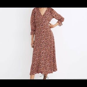 Madewell Crossover Midi Dress in Clipdot Spring Prairie